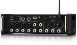 Микшерный пульт BEHRINGER XR12