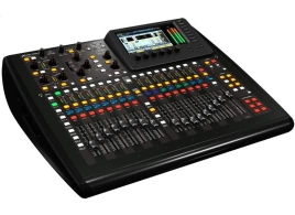 Цифровой микшерный пульт BEHRINGER compact X32 