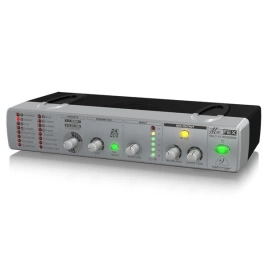 Процессор эффектов BEHRINGER FEX800