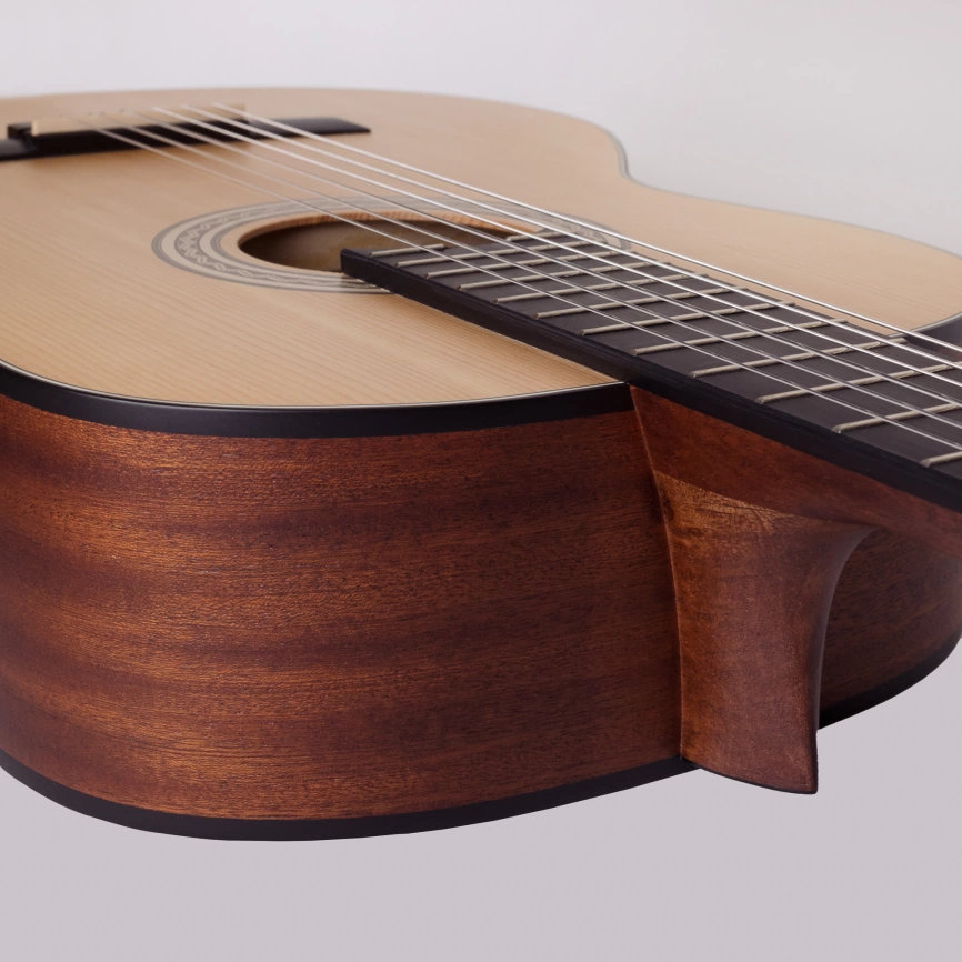 Классическая гитара ROCKDALE CLASSIC C1 4/4 натуральный фото 7