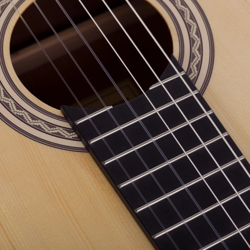 Классическая гитара ROCKDALE CLASSIC C5 4/4 натуральный фото 5